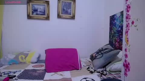 sara online show from 07.25.26