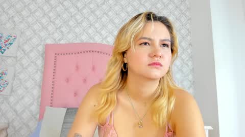 Sara online show from 02.04.25