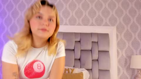 Sara online show from 03.11.25