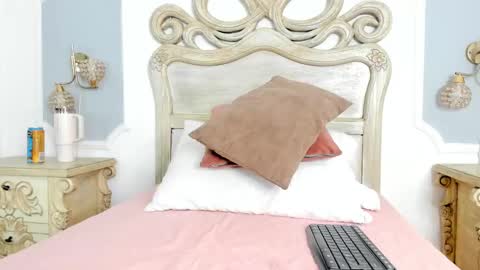 Sara online show from 09.22.25