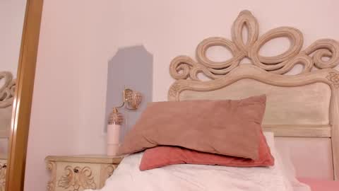 Sara online show from 09.24.25