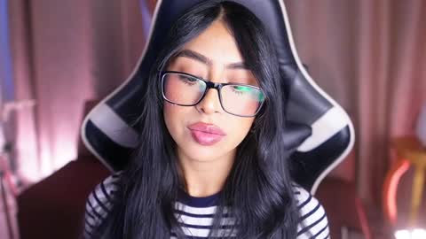 Sara  online show from 01.31.25