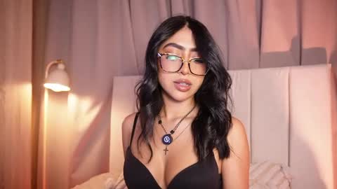 Sara  online show from 05.12.26