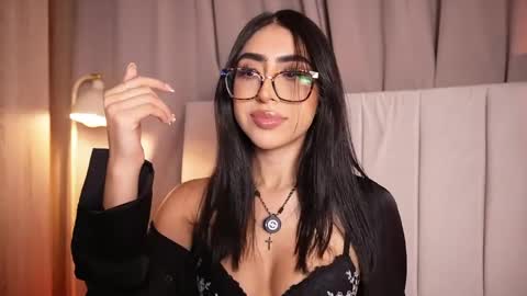 Sara  online show from 05.14.26