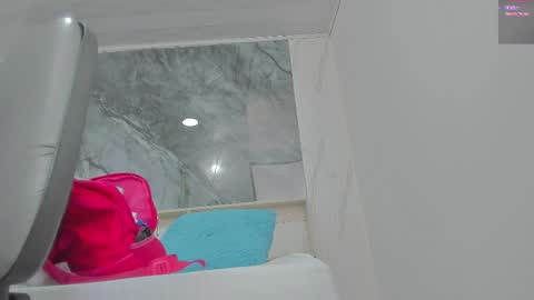 sara allenx online show from 02.09.25