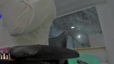 sara allenx online show from 12.14.25