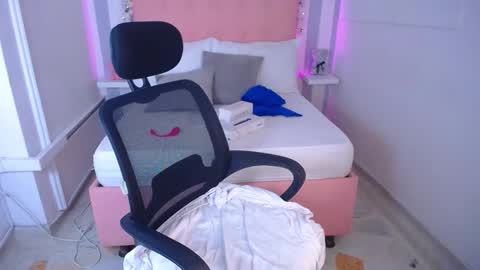 Sara... online show from 10.01.25