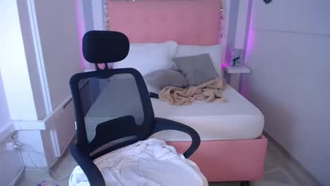 Sara... online show from 10.07.25