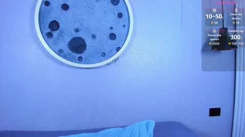 sara_connde online show from 11.29.25