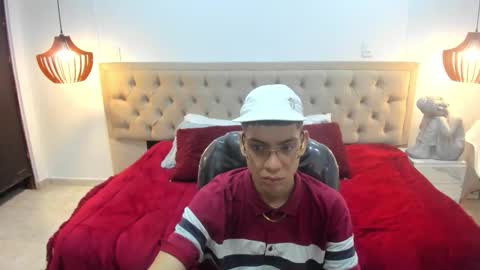   Sara and Demon  online show from 11.28.25