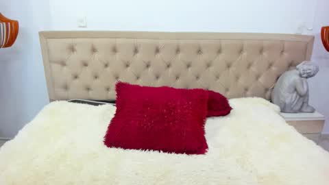   Sara and Demon  online show from 03.08.26