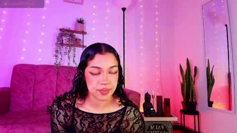 Sara Jhonson  online show from 05.21.26