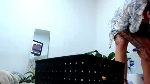 Snapshot of sara_johnson__ chatting on 11.05.25 sara_johnson__ online show from 11.05.25