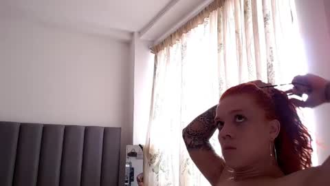 sara_johnson__ online show from 05.16.26