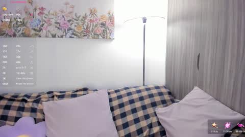 Sara  new account  give me thomb up  Follow me   help me reach 15k followers again   online show from 02.11.26