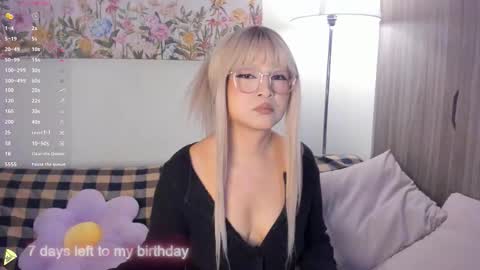 Sara  new account  give me thomb up  Follow me   help me reach 15k followers again   online show from 03.07.26