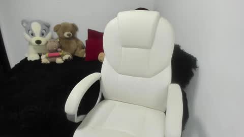 Snapshot of sara_lizcano chatting on 03.04.25 sarah  LIZCANO....... online show from 03.04.25