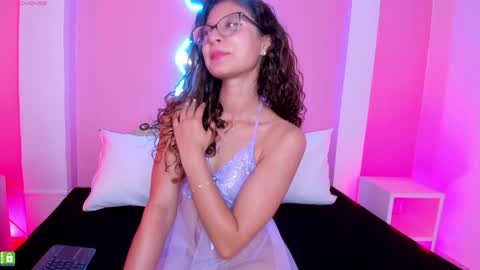 Sara  online show from 02.06.25