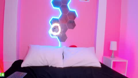 Sara  online show from 02.09.25