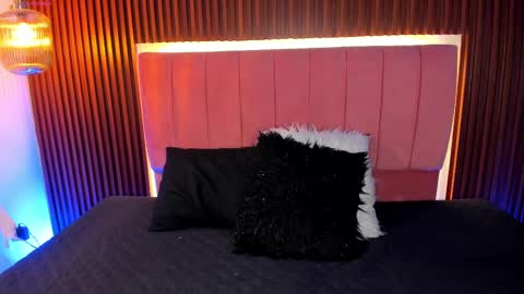 Sara  online show from 02.17.25