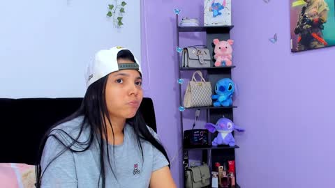 Snapshot of sara_mendez2_ chatting on 01.08.25 Sara Mendez online show from 01.08.25