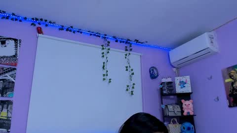 Snapshot of sara_mendez2_ chatting on 01.15.25 Sara Mendez online show from 01.15.25