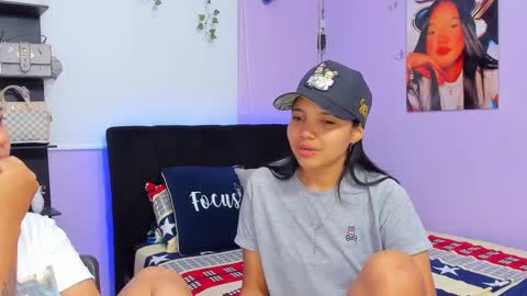 Snapshot of sara_mendez2_ chatting on 02.20.25 Sara Mendez online show from 02.20.25