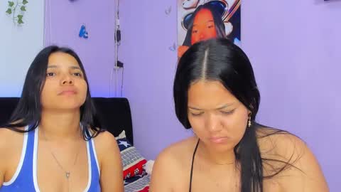 Snapshot of sara_mendez2_ chatting on 02.21.25 Sara Mendez online show from 02.21.25