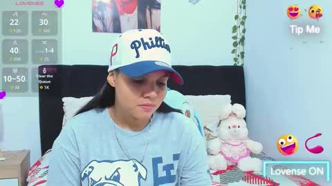 Snapshot of sara_mendez2_ chatting on 12.03.25 Sara Mendez online show from 12.03.25