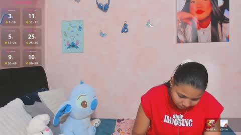 Snapshot of sara_mendez2_ chatting on 05.28.26 Sara Mendez online show from 05.28.26