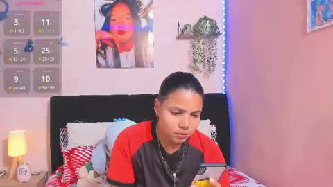 Snapshot of sara_mendez2_ chatting on 06.21.26 Sara Mendez online show from 06.21.26