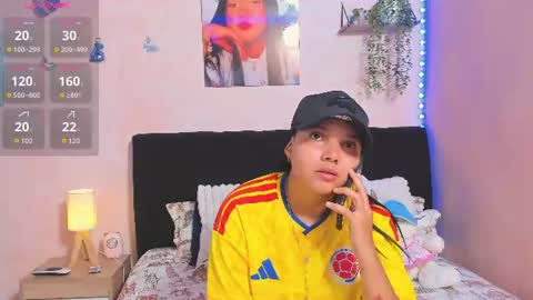 Snapshot of sara_mendez2_ chatting on 06.24.26 Sara Mendez online show from 06.24.26