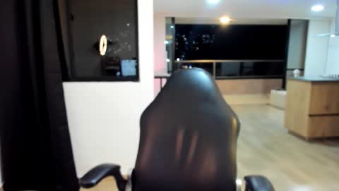 Snapshot of sara_oxford chatting on 02.12.26 Sara online show from 02.12.26