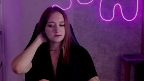 Snapshot of sara_rossse chatting on 09.09.25 Sara online show from 09.09.25