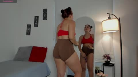sara_sweett9 online show from 04.28.26