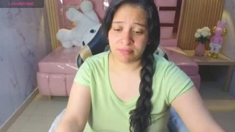 Sara T. online show from 06.14.26