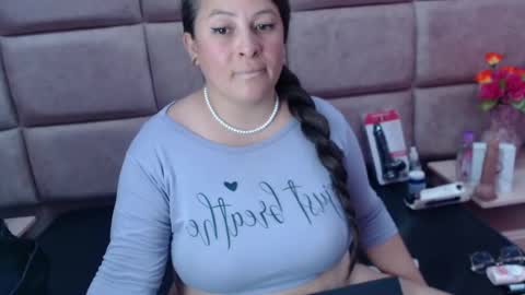 Snapshot of sara_thonson_ chatting on 02.09.25 sara_thonson_ online show from 02.09.25