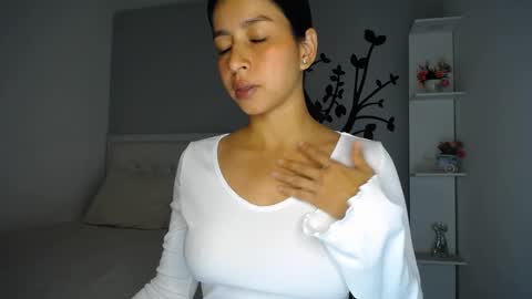 Sara online show from 09.19.25