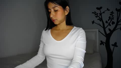 Sara online show from 11.15.25