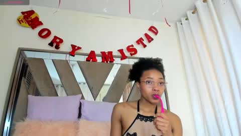 SARA 730 A 200 PM  online show from 09.25.25