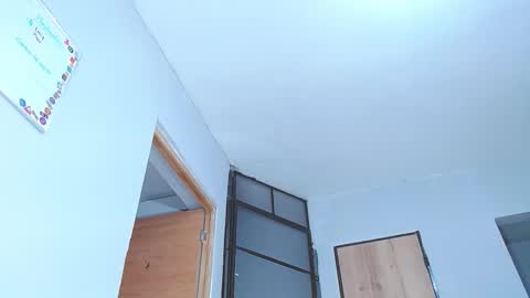 Snapshot of sara_y_rauw chatting on 11.05.25 Sara online show from 11.05.25