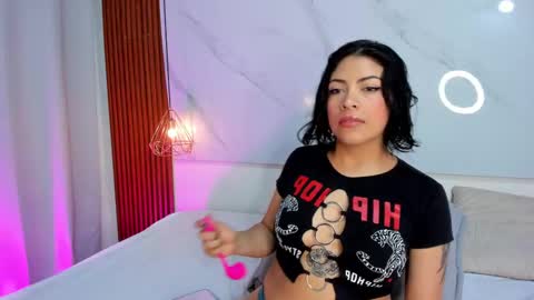 sara_zc online show from 10.07.25