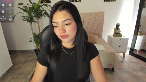 saraa_stormy online show from 03.25.26