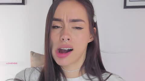 Snapshot of saraarchbould chatting on 12.05.24 Sara online show from 12.05.24