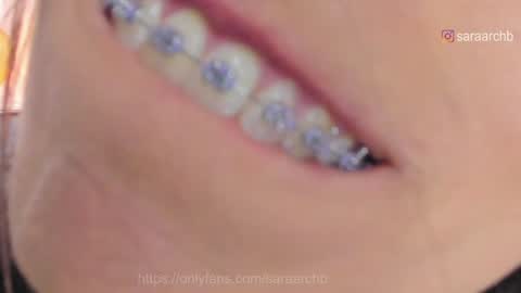 Snapshot of saraarchbould chatting on 12.23.24 Sara online show from 12.23.24