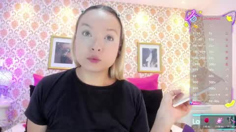 SaraAvila  online show from 05.10.26