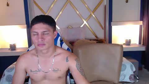 Snapshot of saraclub_jy chatting on 03.06.25 saraclub online show from 03.06.25