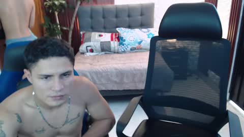 Snapshot of saraclub_jy chatting on 03.10.25 saraclub online show from 03.10.25