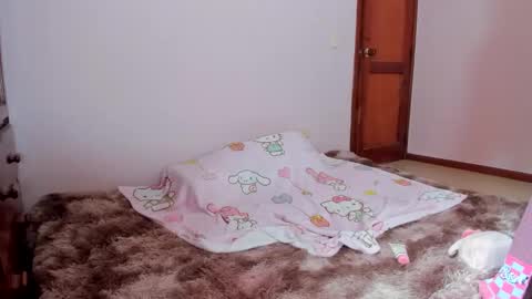 Snapshot of saraconnorxx chatting on 11.22.25 Sara online show from 11.22.25