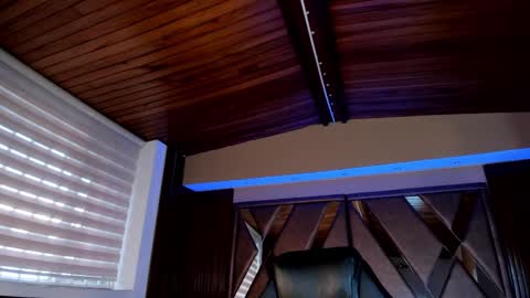 Sara  Everyday From 1430 to 2130 Col Time online show from 02.21.25